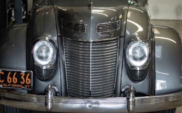 Chrysler-Airflow-Series-C-17-1937-2-Door-Coupe-14