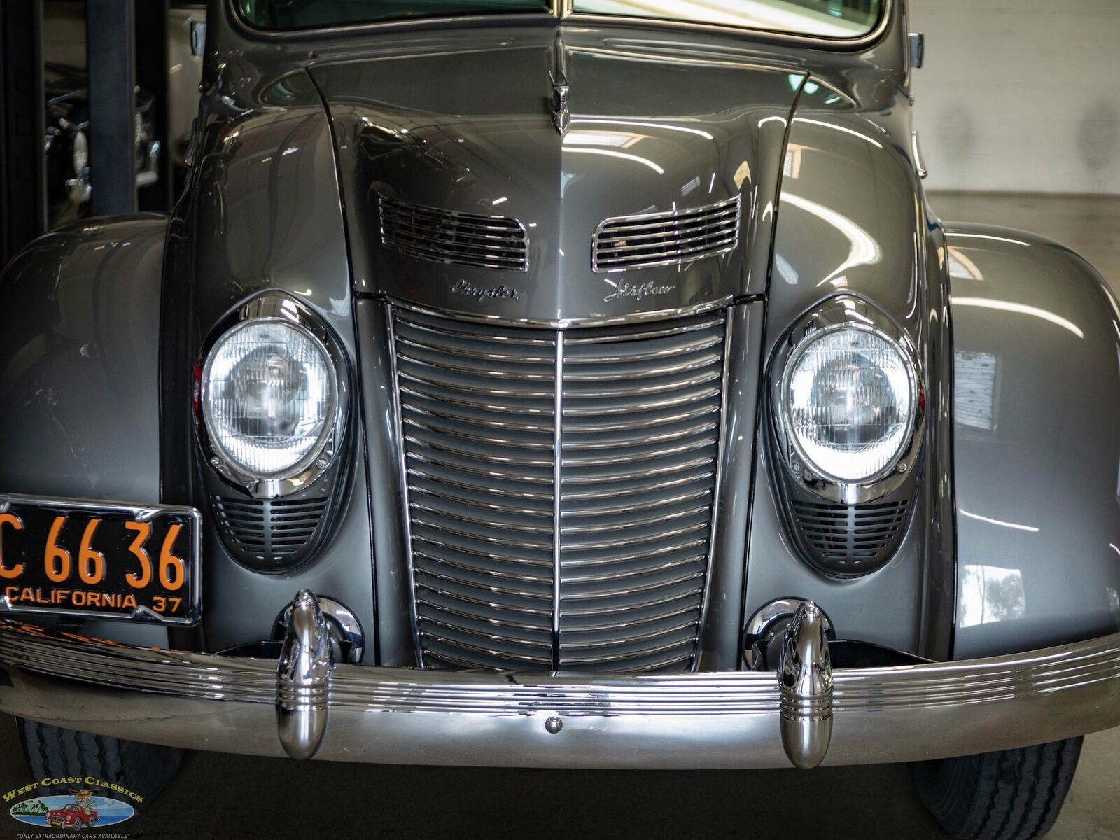 Chrysler-Airflow-Series-C-17-1937-2-Door-Coupe-14