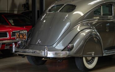 Chrysler-Airflow-Series-C-17-1937-2-Door-Coupe-24