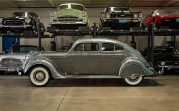 Chrysler-Airflow-Series-C-17-1937-2-Door-Coupe-5