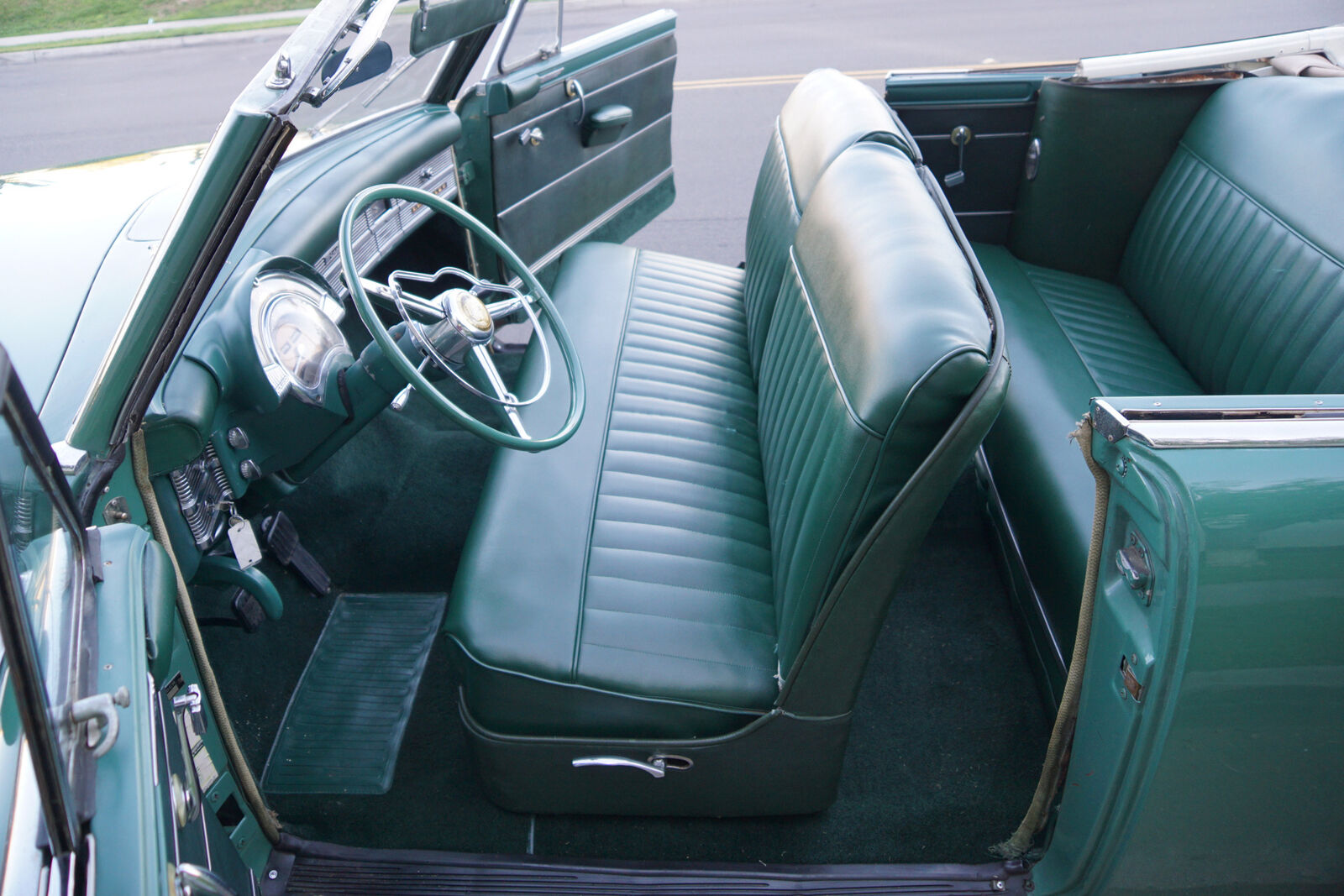 Chrysler-C-48-Windsor-Convertible-1950-Convertible-24