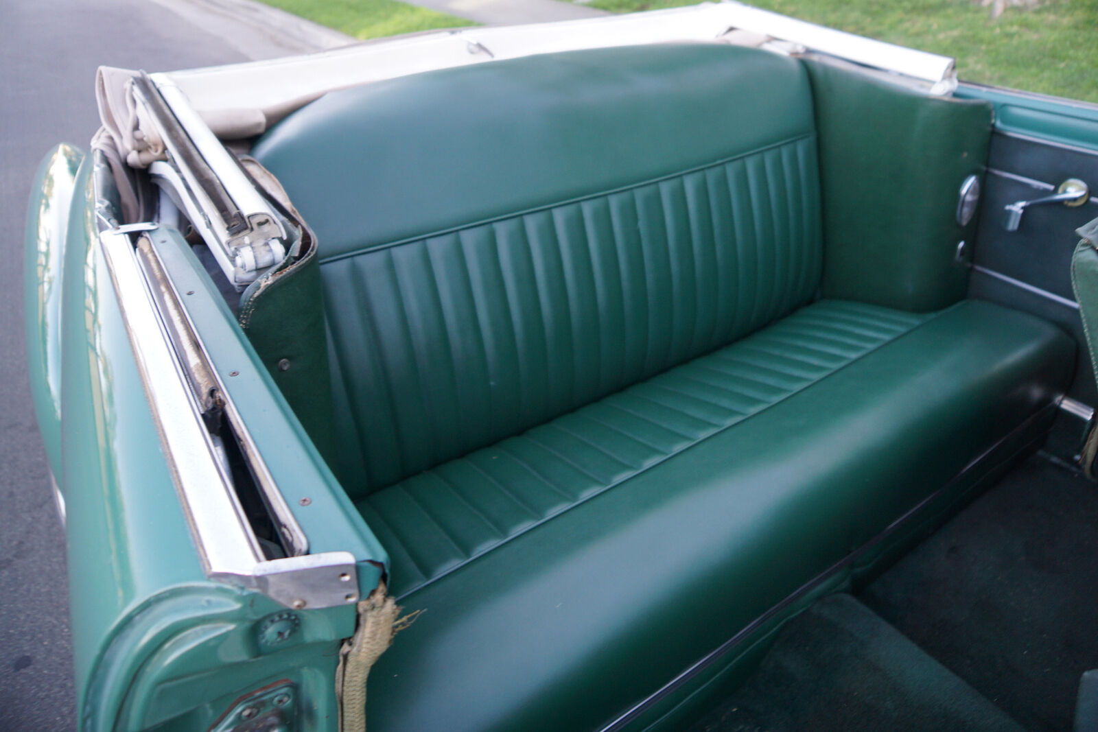 Chrysler-C-48-Windsor-Convertible-1950-Convertible-36