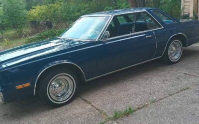 Chrysler Cordova  1980 blue
