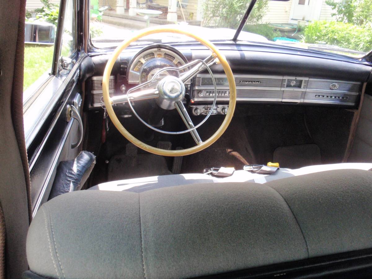 Chrysler-Imperial-1950-grey-14