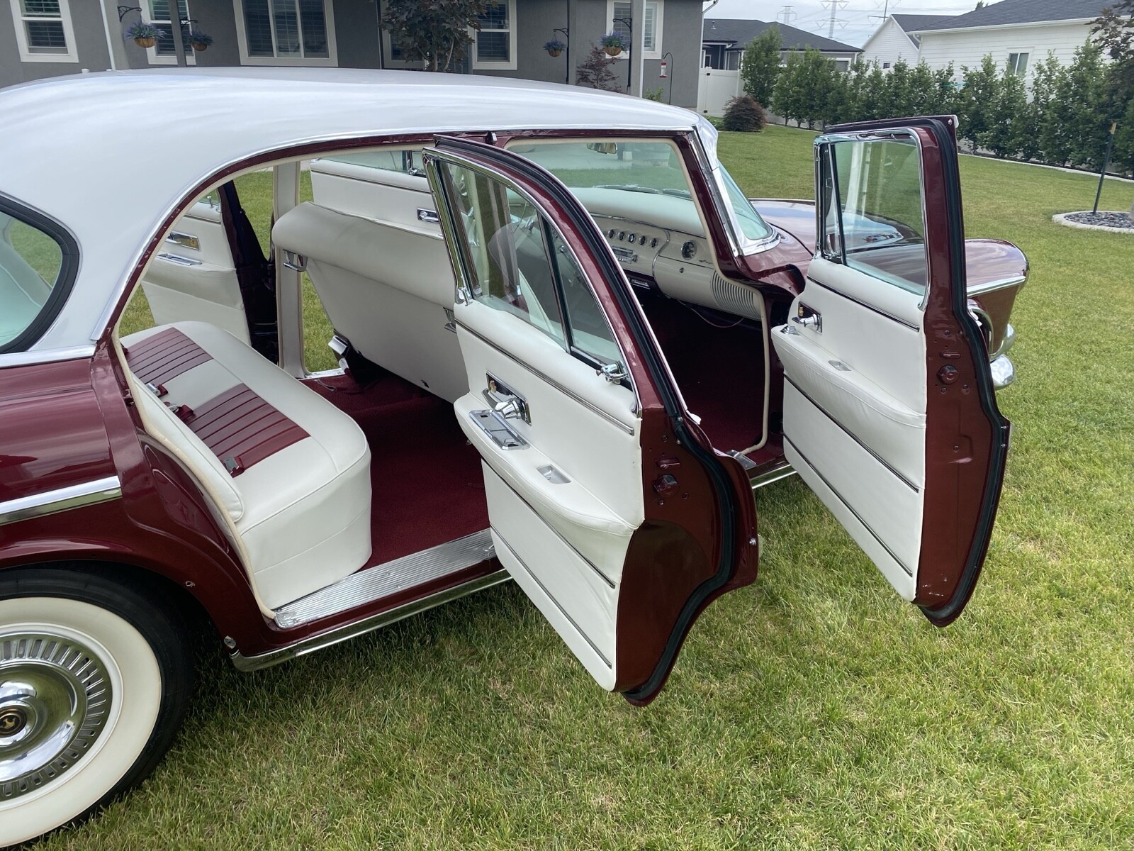 Chrysler-Imperial-1955-Sedan-19