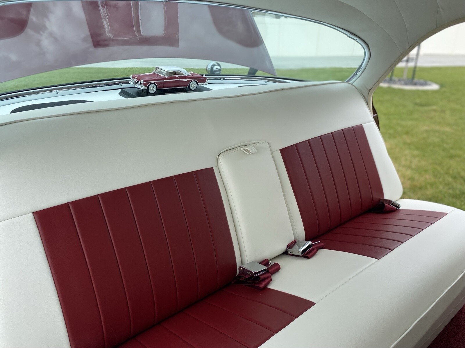 Chrysler-Imperial-1955-Sedan-25