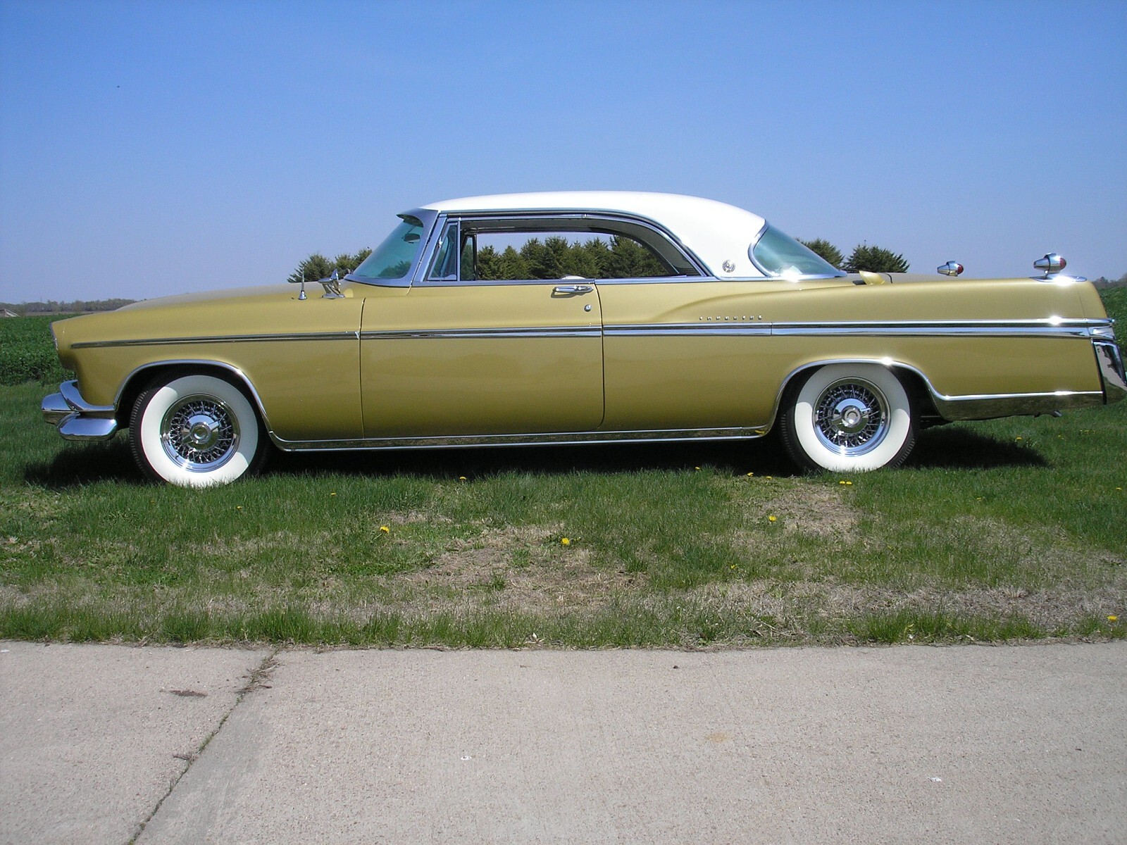 Chrysler-Imperial-1956-Coupe-1