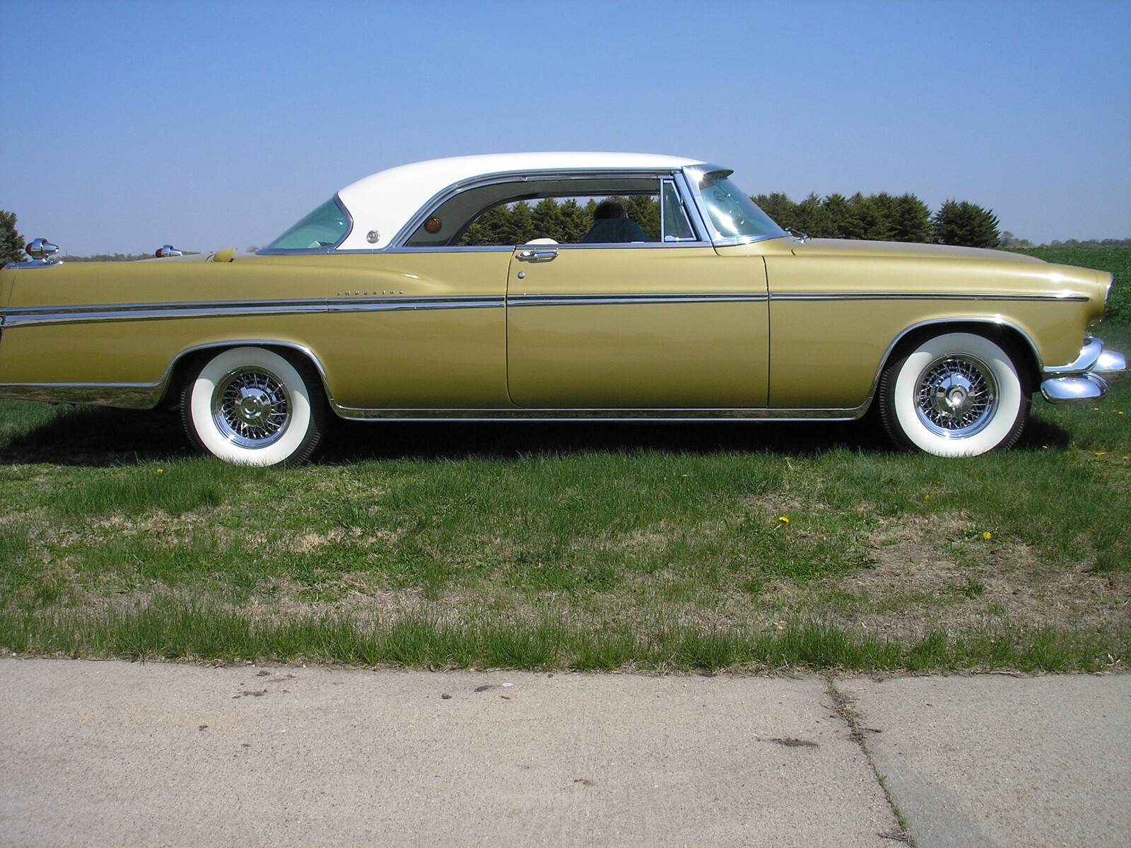 Chrysler-Imperial-1956-Coupe-5