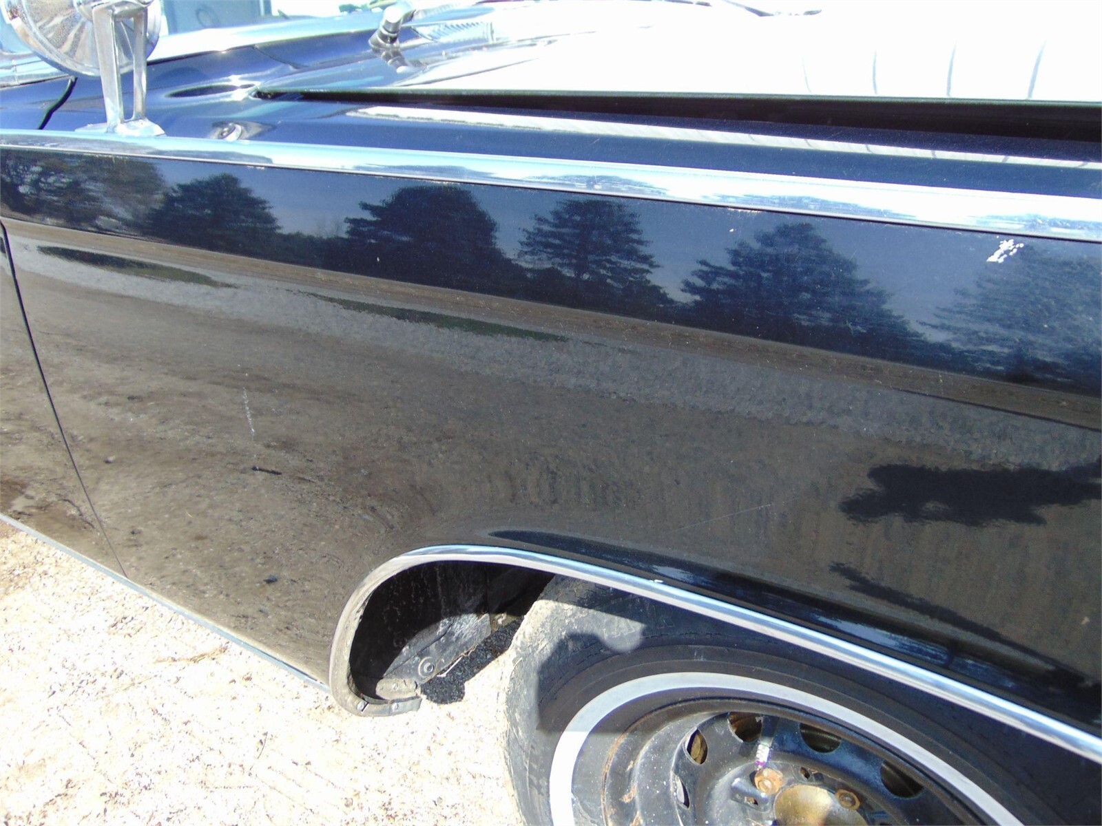Chrysler-Imperial-1965-Hardtop-4