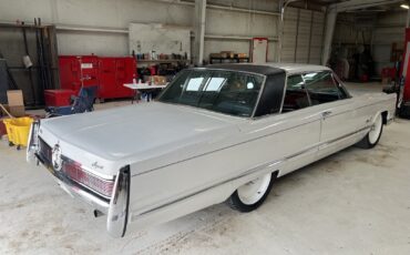 Chrysler-Imperial-1967-Coupe-11