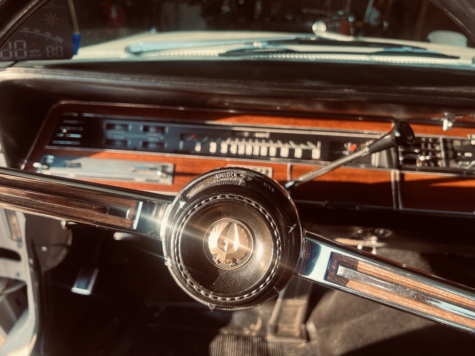 Chrysler-Imperial-1967-Coupe-16
