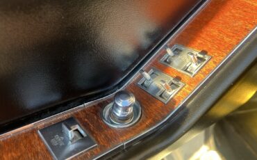 Chrysler-Imperial-1967-Coupe-19