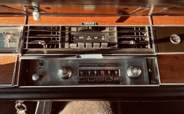 Chrysler-Imperial-1967-Coupe-23