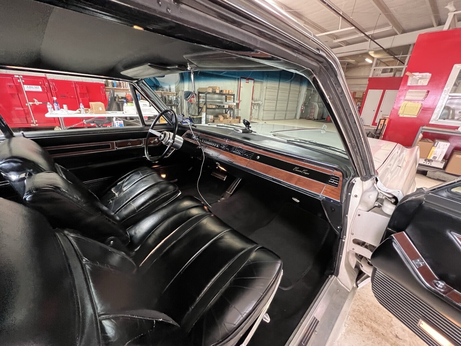 Chrysler-Imperial-1967-Coupe-29
