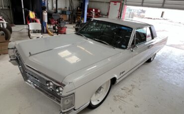 Chrysler-Imperial-1967-Coupe-6