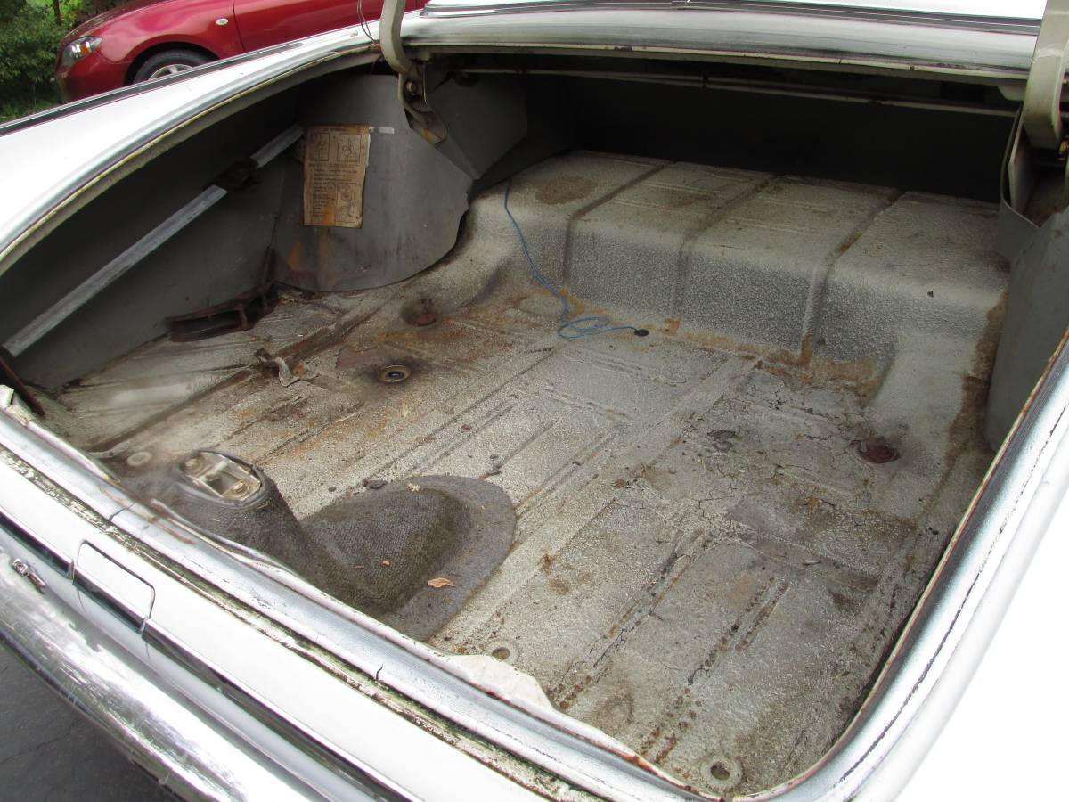 Chrysler-Imperial-lebaron-1963-white-12