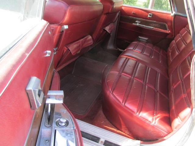 Chrysler-Imperial-lebaron-1963-white-4
