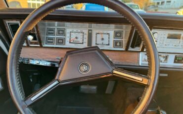 Chrysler-Le-baron-1982-white-13