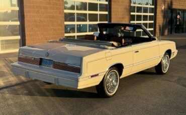 Chrysler-Le-baron-1982-white-3