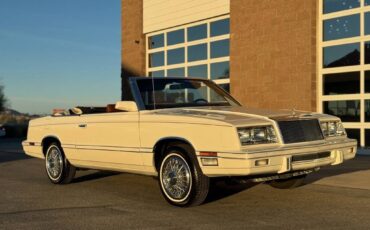 Chrysler-Le-baron-1982-white