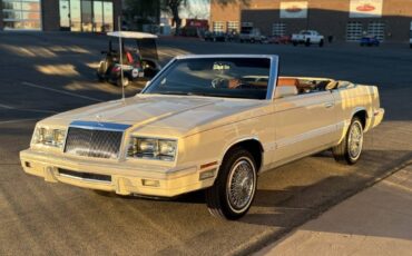Chrysler-Le-baron-1982-white-7