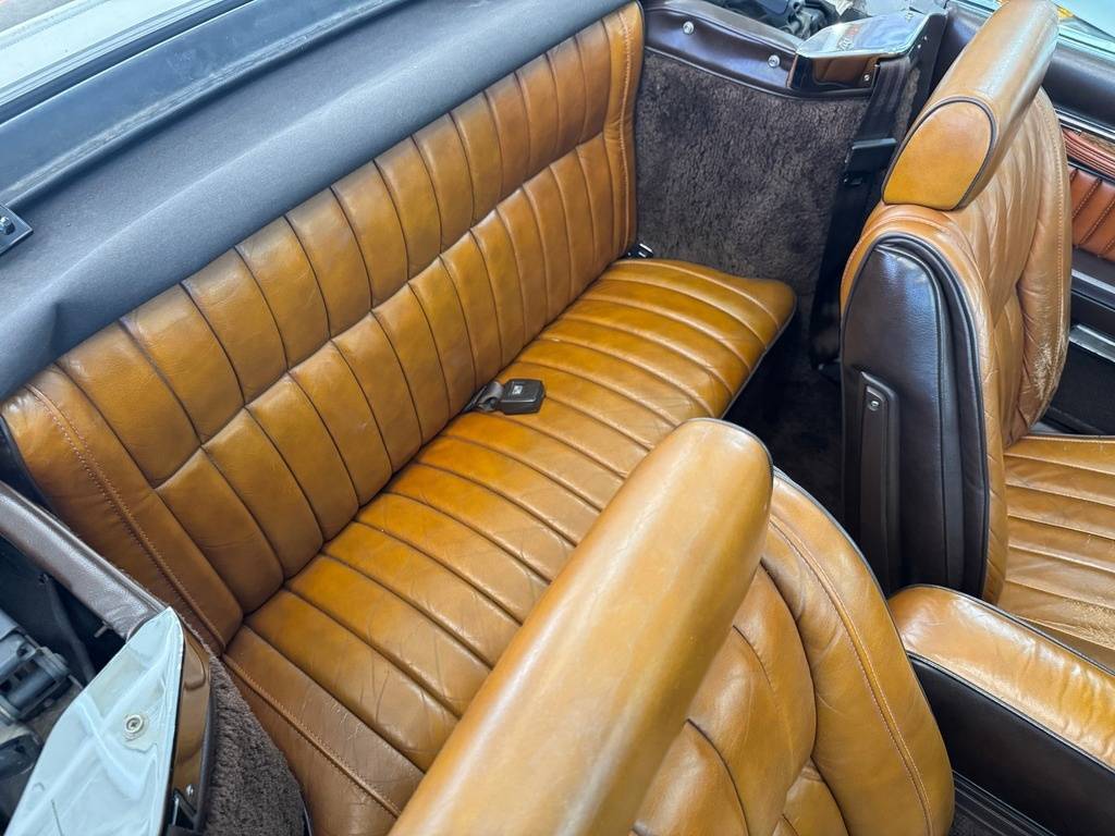 Chrysler-Le-baron-1983-white-11