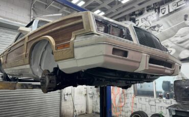 Chrysler-Le-baron-1983-white-21