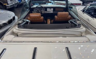 Chrysler-Le-baron-1983-white-3