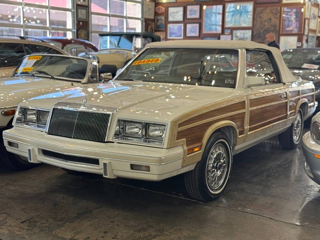 Chrysler-Le-baron-1983-white-4