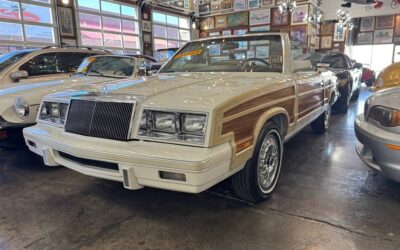 Chrysler Le baron  1983 white