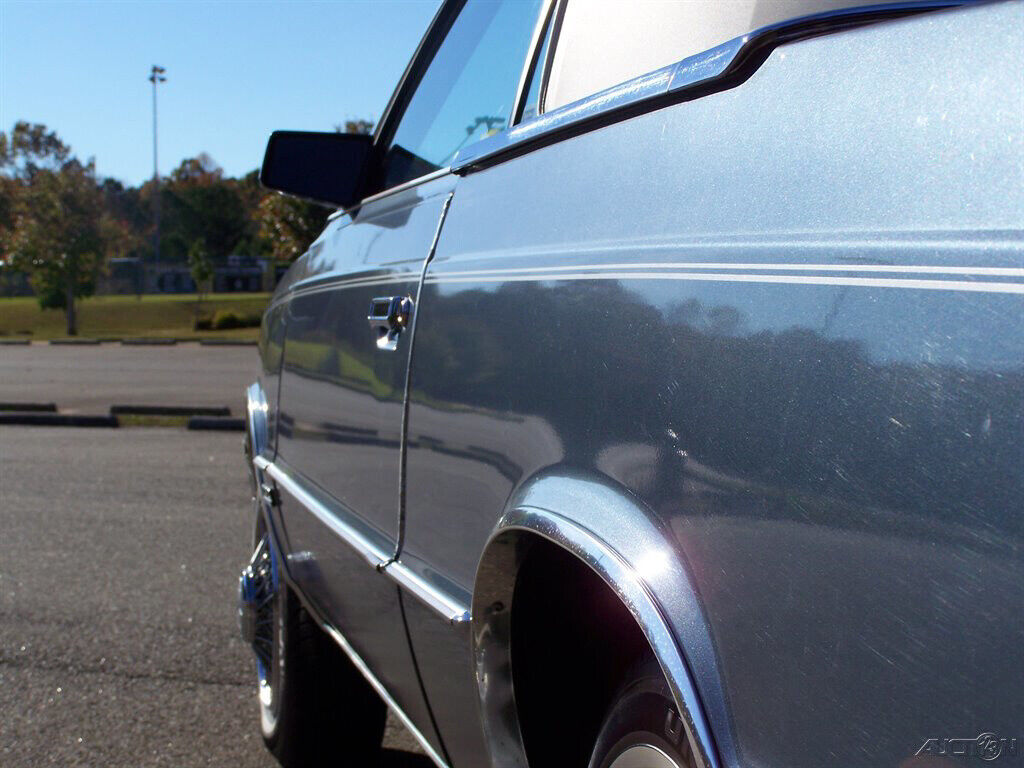Chrysler-LeBaron-1985-Convertible-16