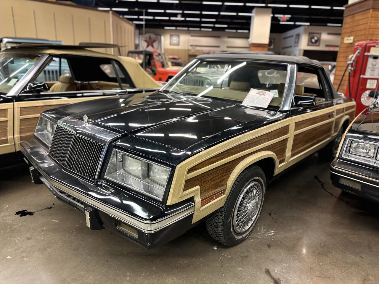 Chrysler Lebaron woody 1985 Convertible