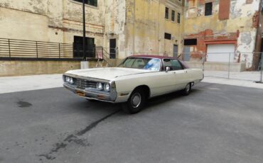 Chrysler-New-Yorker-1969-Sedan-1