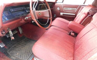 Chrysler-New-Yorker-1969-Sedan-10