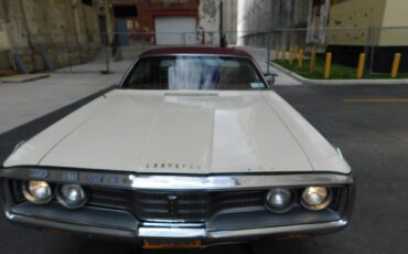 Chrysler-New-Yorker-1969-Sedan-16