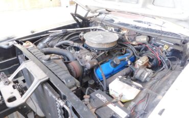 Chrysler-New-Yorker-1969-Sedan-18