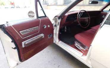 Chrysler-New-Yorker-1969-Sedan-8