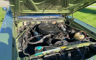 Chrysler-New-yorker-1973-green-16