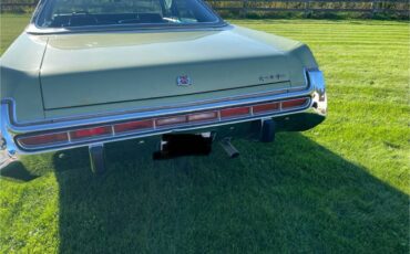 Chrysler-New-yorker-1973-green-4