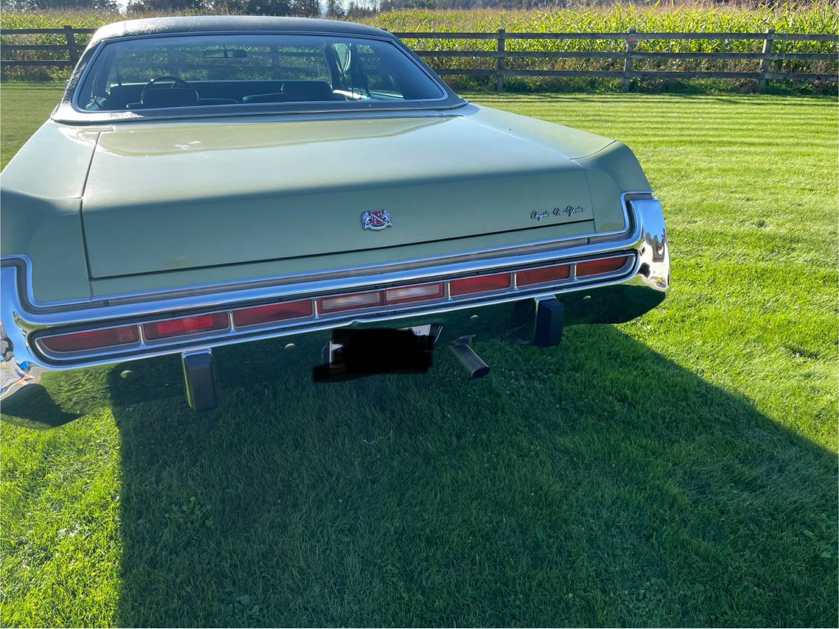Chrysler-New-yorker-1973-green-4