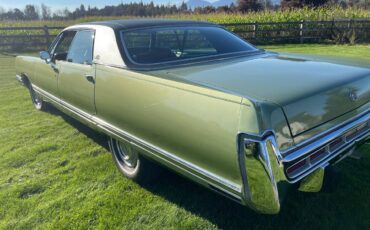Chrysler-New-yorker-1973-green-5