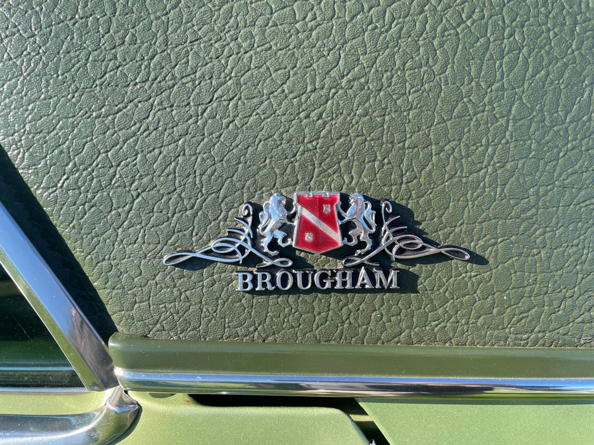 Chrysler-New-yorker-1973-green-7