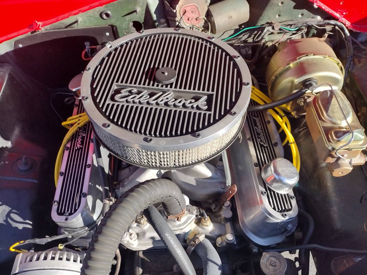Chrysler-Plymouth-1968-red-11