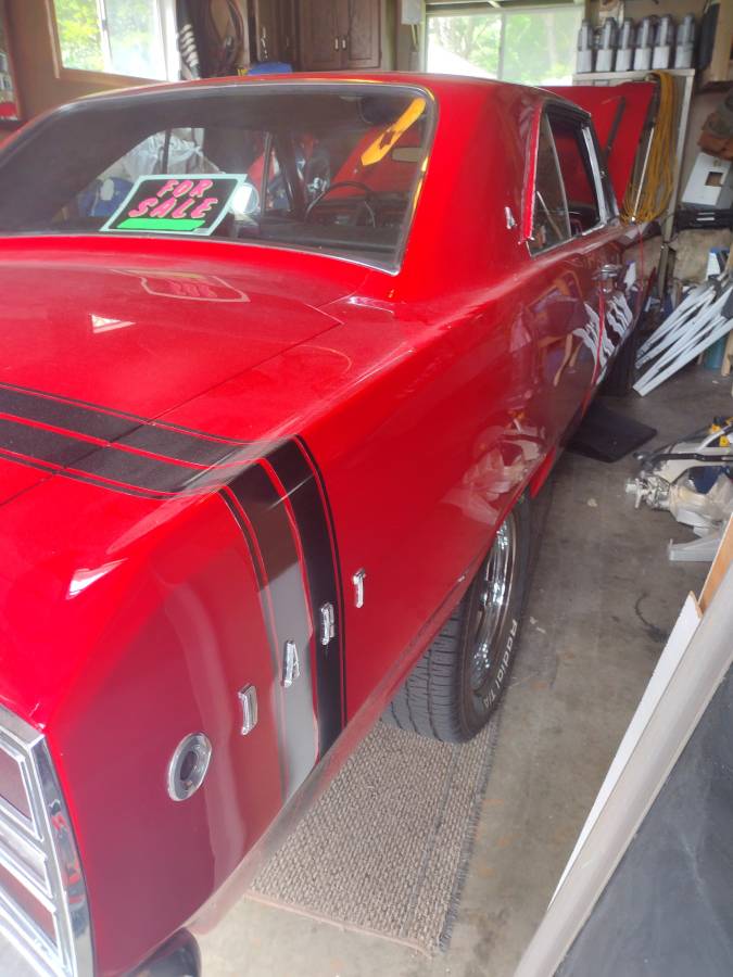 Chrysler-Plymouth-1968-red-17