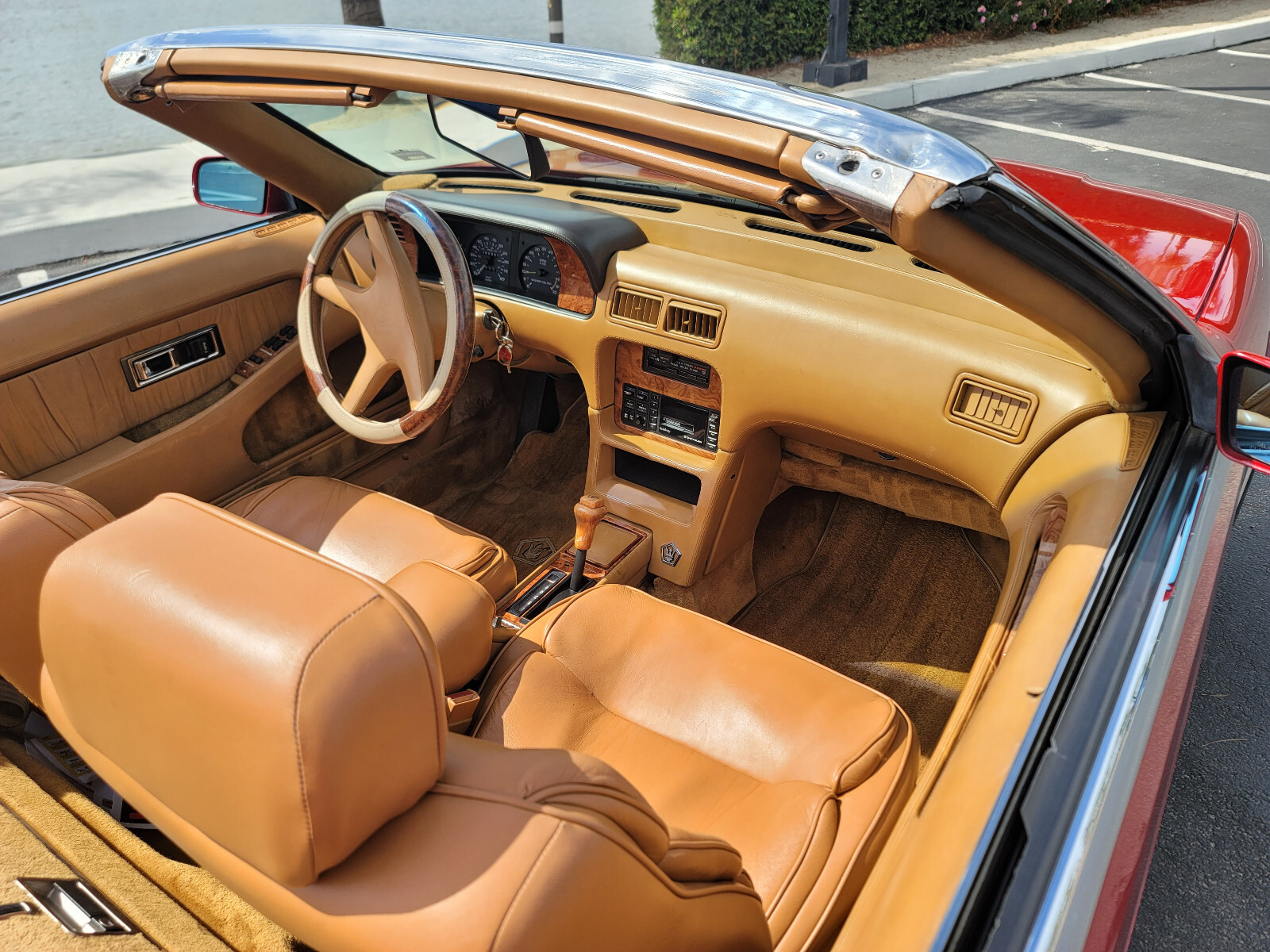 Chrysler-TC-By-Maserati-1989-Convertible-4