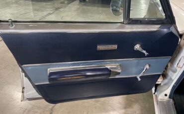Chrysler-Town-Country-1966-9