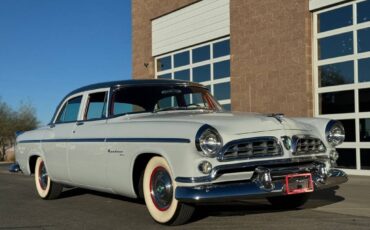 Chrysler-Windsor-deluxe-1955-grey-22