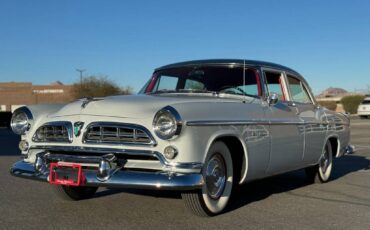 Chrysler-Windsor-deluxe-1955-grey-5