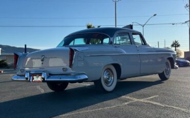 Chrysler-Windsor-deluxe-1955-grey-9