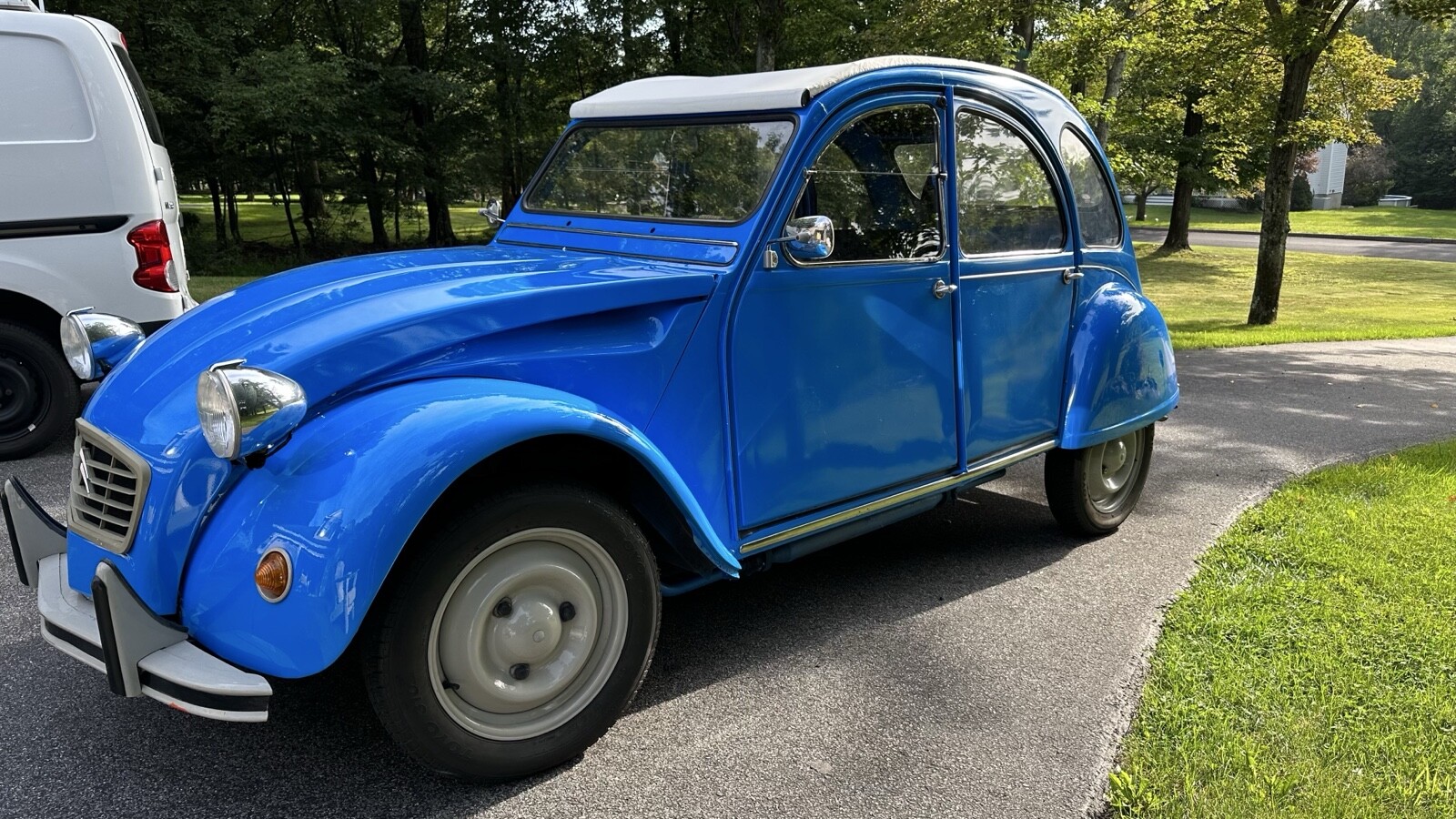 Citroen-2-CV-1976-3
